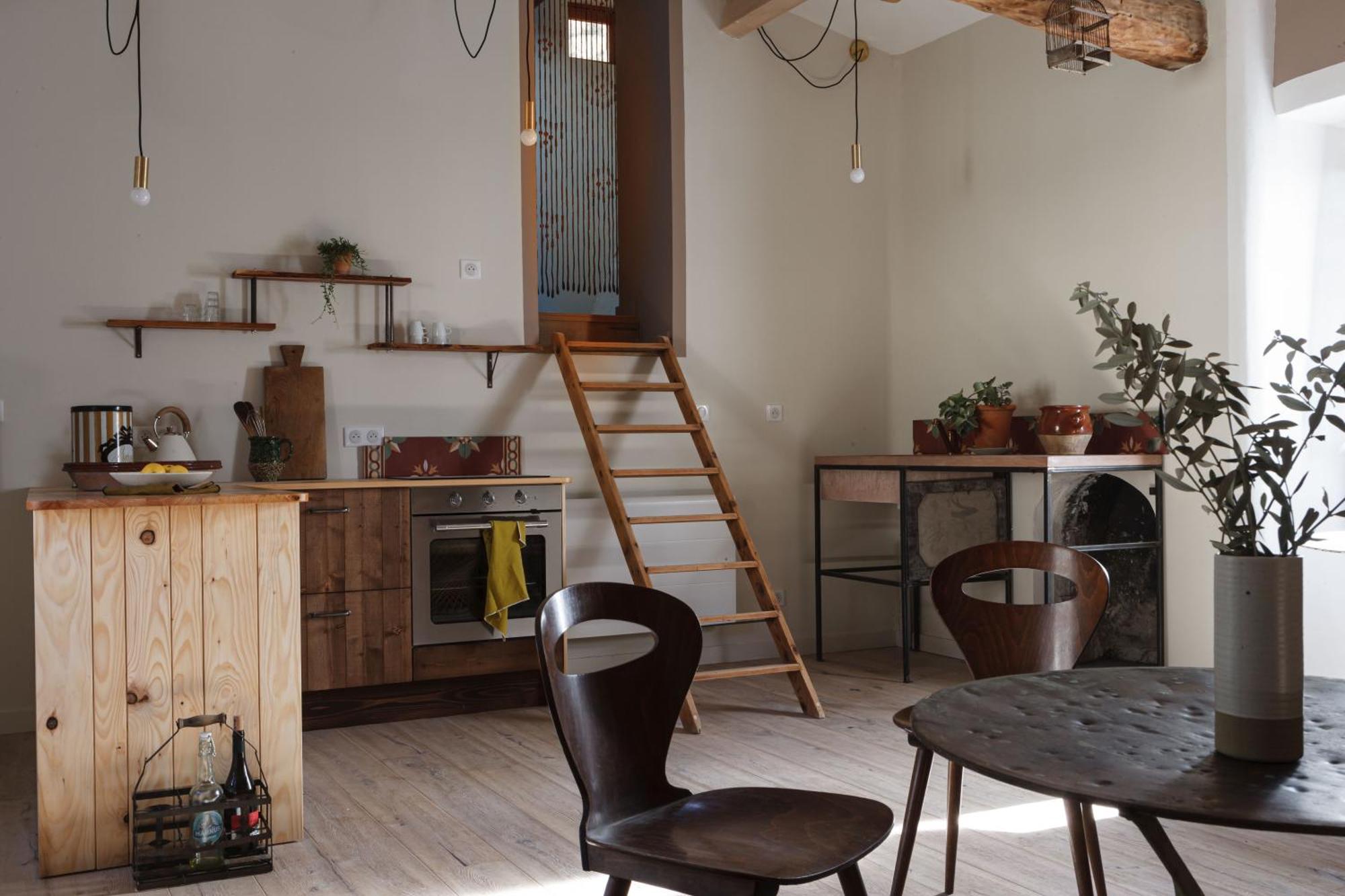 Les Appartements Du Saint Thiers, La Provence Dans Un Coin De La Drome Et L'Esprit D'Une Maison D'Hotes A サウ  エクステリア 写真