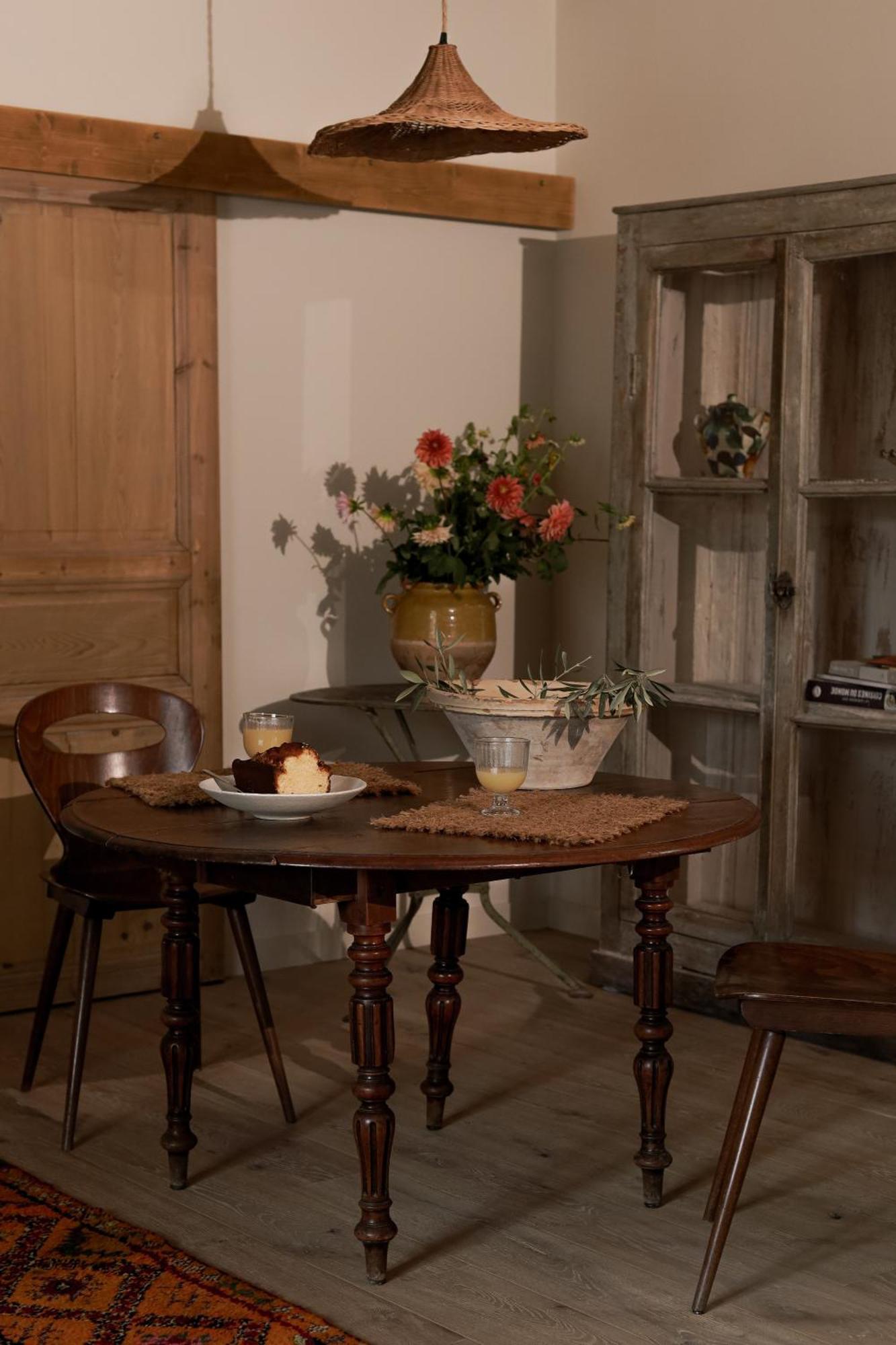 Les Appartements Du Saint Thiers, La Provence Dans Un Coin De La Drome Et L'Esprit D'Une Maison D'Hotes A サウ  エクステリア 写真
