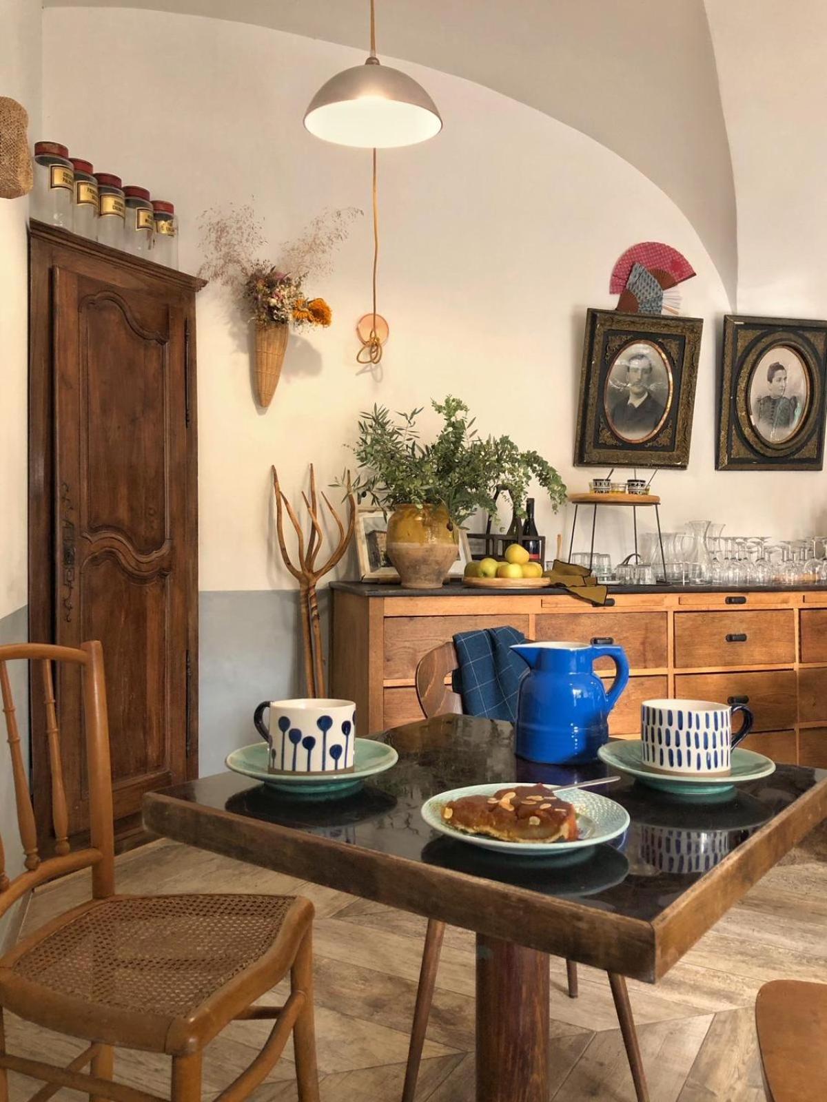 Les Appartements Du Saint Thiers, La Provence Dans Un Coin De La Drome Et L'Esprit D'Une Maison D'Hotes A サウ  エクステリア 写真